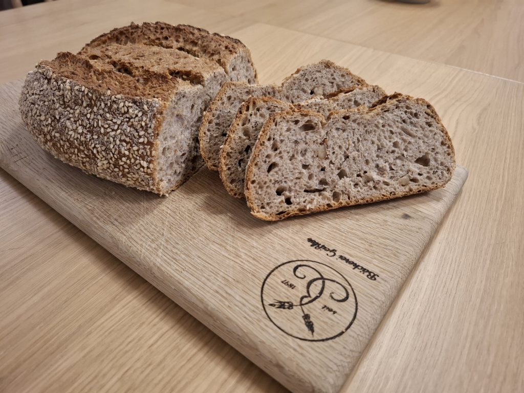 BUCHWEIZEN-WALNUSSBROT ( 500g) Rustikal • saftig • nussig